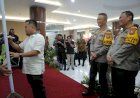 Gelar-Piramida,-Kapolda-Jatim-Bersama-Media-Deklarasikan-Pemilu-Damai