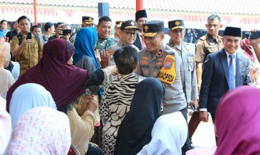 Wakapolda-Jatim-Hadiri-33-Tahun-Mengabdi-Untuk-Negeri-Akabri-90-Dengan-Baksos-dan-Bakkes-di-Bangkalan