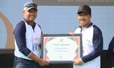 Walikota-Beri-Apresiasi-Kepedulian-Polres-Pasuruan-Kota-Kepada-Warga-Disabiltas