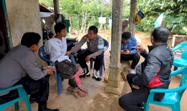 Polisi-Berhasil-Redam-ODGJ-yang-Mengamuk-Resahkan-Warga-di-Pacitan