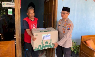 Polri-Peduli,-Polres-Tulungagung-Beri-Bantuan-Keluarga-Balita-yang-Diduga-Dibunuh-Ayah-Kandungnya