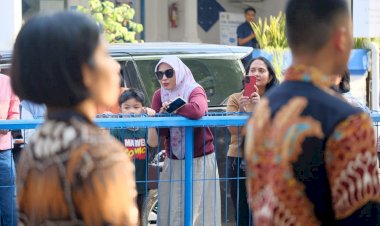 Momen-Ortu-Catar-Akpol-ke-Udinus-Semarang:-Lihat-Saja-Sudah-Senang