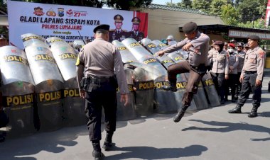 Polres-Lumajang-Matangkan-Pengamanan-Wujudkan-Pilkada-Damai-2024