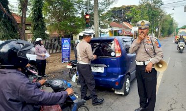 Operasi-Zebra-di-Trenggalek-Efektif-Turunkan-Angka-Kecelakaan-hingga-70-persen