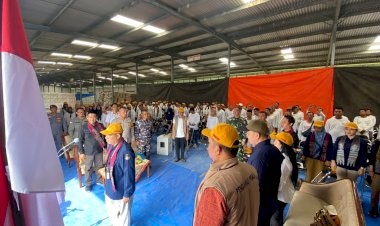 Polresta-Banyuwangi-Kawal-Pendistribusian-Logistik-Pilkada-2024