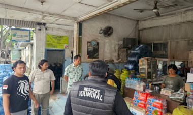 Jelang-Ramadhan,-Polres-Probolinggo-Lakukan-Pengecekan-LPG-di-SPBE,-Pastikan-Stok-Aman