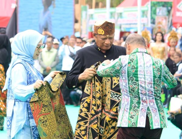 Kapolda Jatim Hadiri Grand Opening Festival Seven Lakes 2025 di Ranu Segaran Tiris