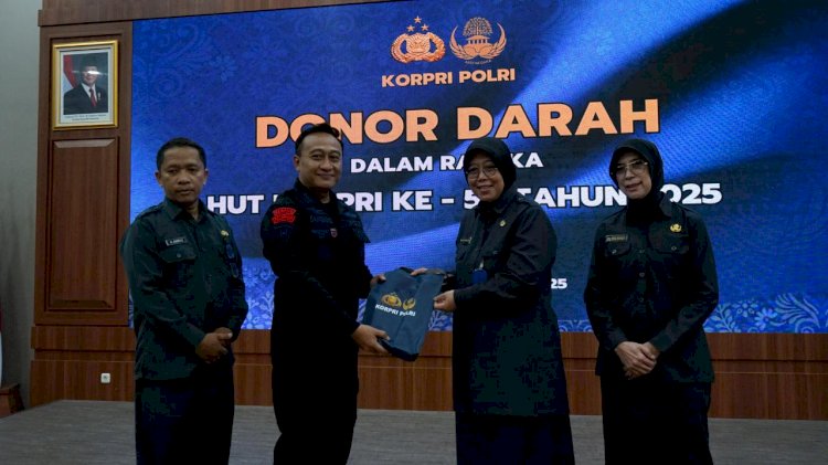 Kabid Kesjas Korbrimob Polri Pimpin Kegiatan Donor Darah Peringati HUT Ke-54 KORPRI Polri Tahun 2025